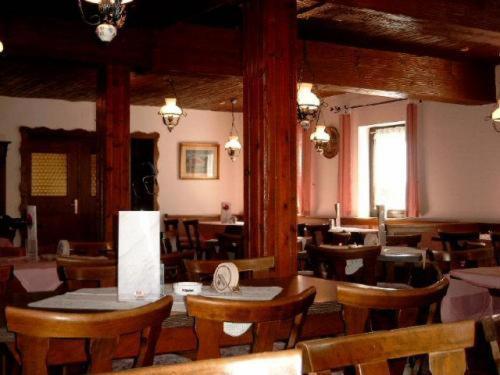Gasthaus Mooshaeusl Hebertshausen Exterior foto